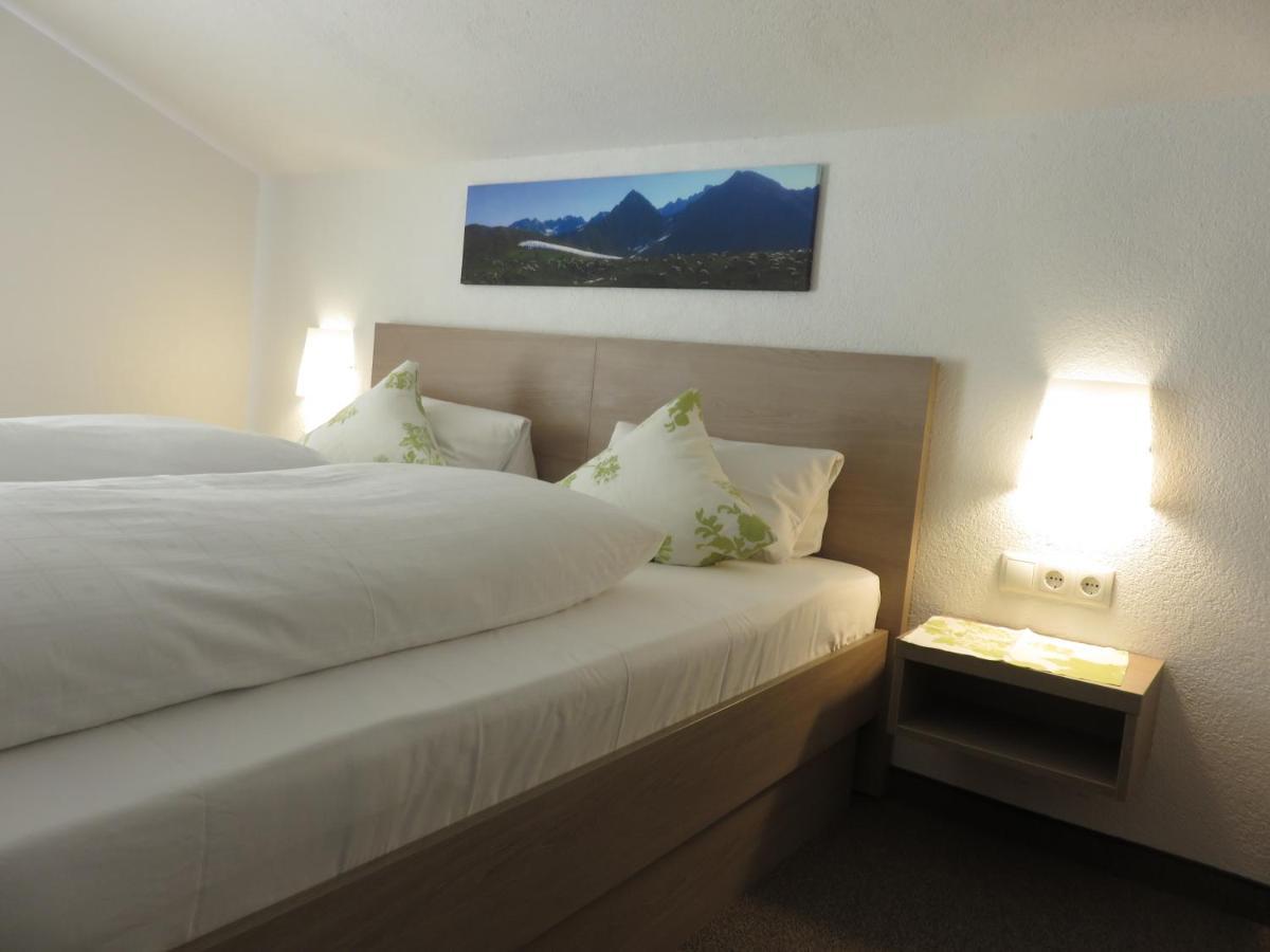 Haus Barbara Hotel Hintertux Ngoại thất bức ảnh